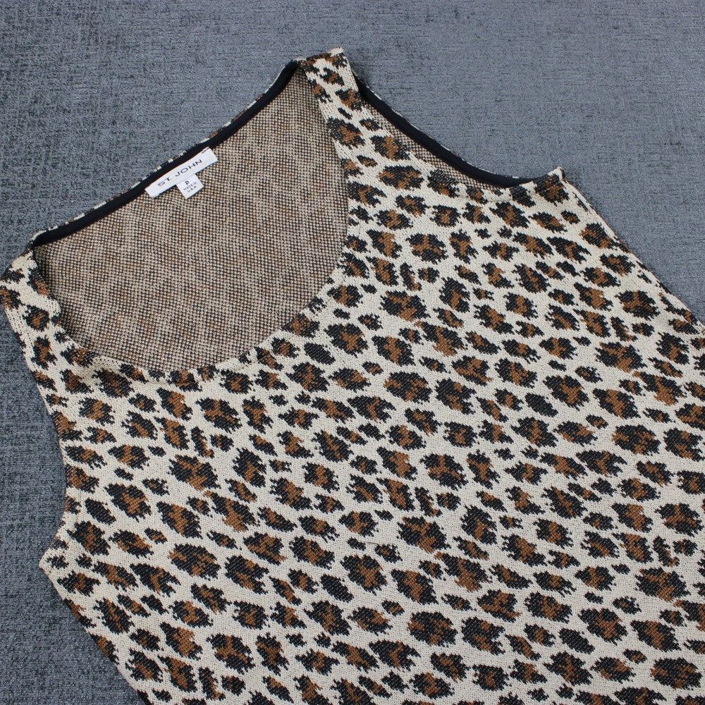 St. John Leopard Print Knit Shell Top Sleeveless Scoop Neck Brown Tan Petite P